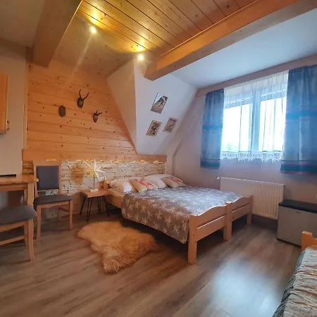 14 Bed & Breakfast