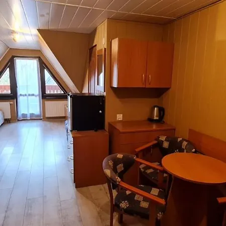Nocleg ze śniadaniem 14
