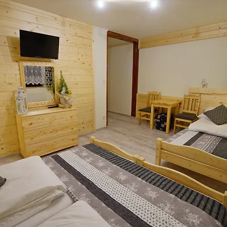 14 Oda ve Kahvaltı 3*